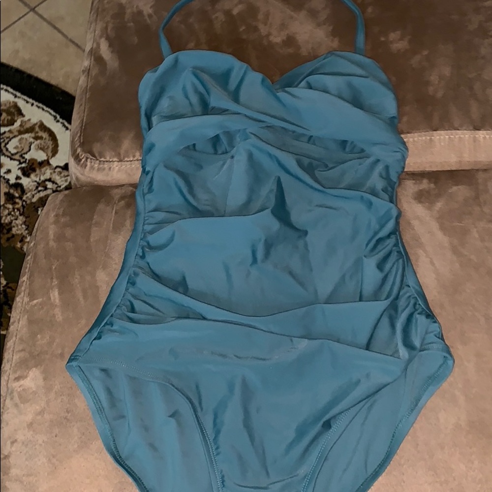 One piece swimsuit